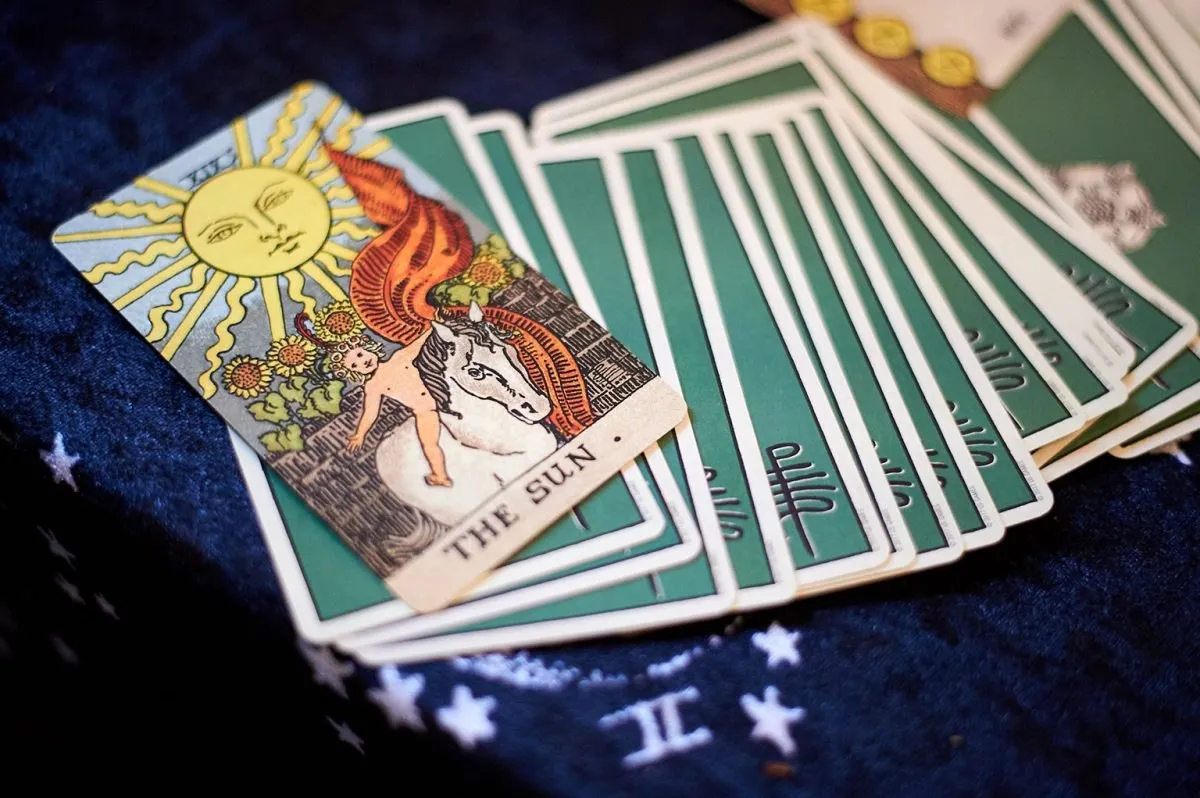 Curso Tarot Magia Natural Pri Ferraz Download Completo (19.4GB)